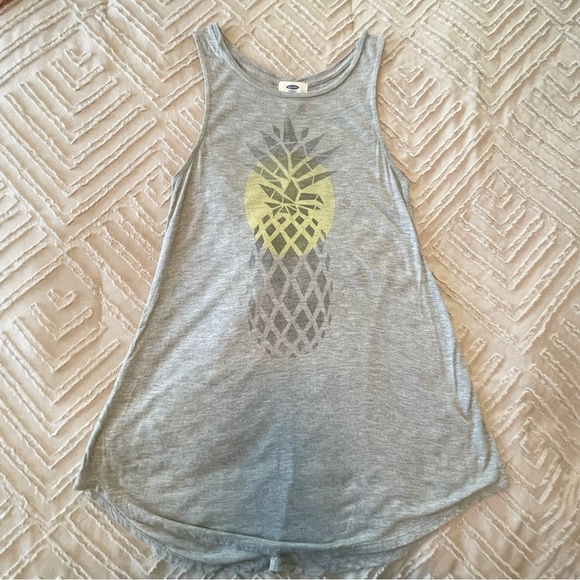 Old Navy Gray Pineapple Basic Tank | XS - Picture 1 of 4